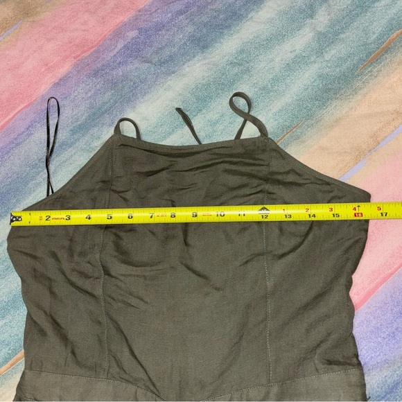 ABERCROMBIE & FITCH green LINEN BLEND JUMPSUIT HAS WIDE CROPPED LEG size - Picture 9 of 10